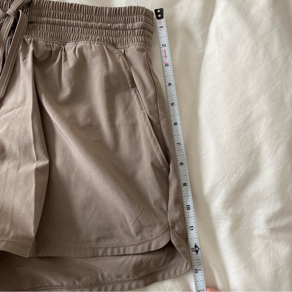 Abercrombie & Fitch YPB Active Shorts - Picture 7 of 7